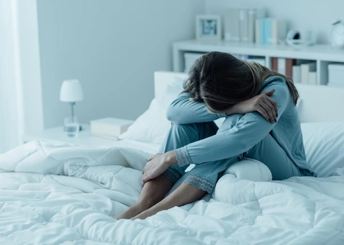How to Stop Overthinking in Bed When Your Mind Won't Quit