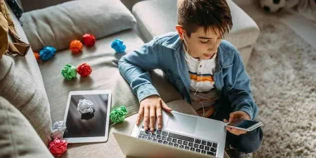 Books on How to Help a Child with Internet Addiction